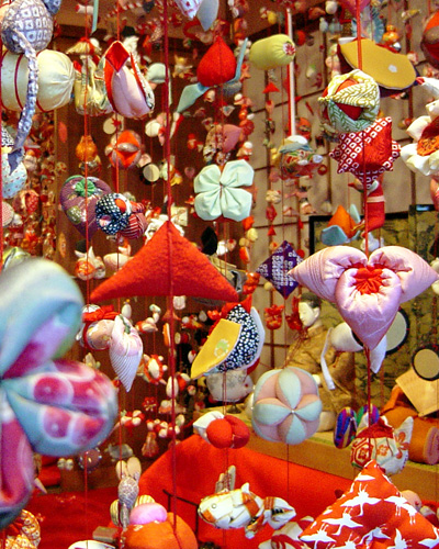 伊豆稲取温泉つるし雛